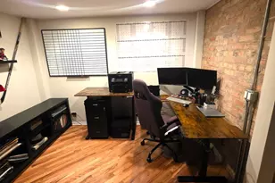 226 N Clinton St, Chicago, IL 60661 - Photo 13
