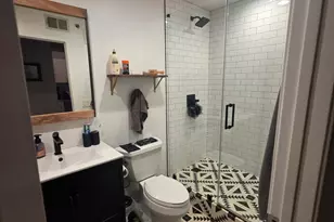 226 N Clinton St, Chicago, IL 60661 - Photo 9