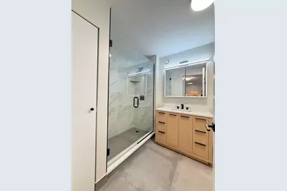 545 N Dearborn Street #1503, Chicago, IL 60654 - Photo 9