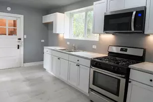 1133 E 81st Pl, Chicago, IL 60619 - Photo 5