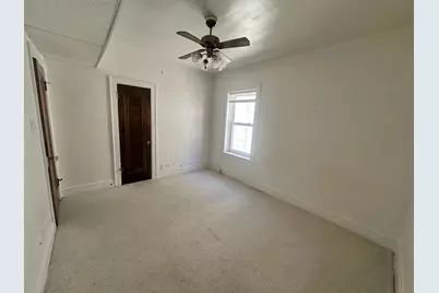 6229 N Claremont Avenue #2, Chicago, IL 60659 - Photo 9
