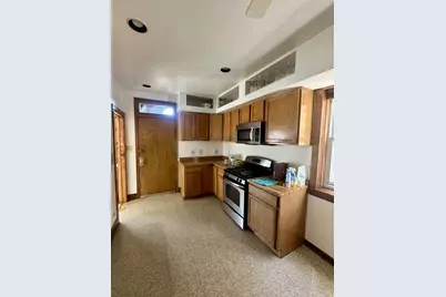 6229 N Claremont Avenue #2, Chicago, IL 60659 - Photo 11