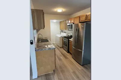 238 W Chippewa Court #D, Bolingbrook, IL 60440 - Photo 3