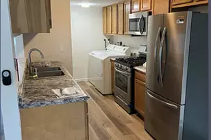 238 W Chippewa Ct, Bolingbrook, IL 60440 - Photo 3