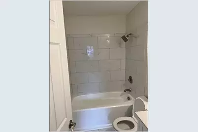 238 W Chippewa Court #D, Bolingbrook, IL 60440 - Photo 5