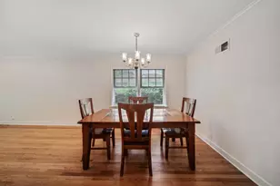 5320 Suffield Ct, Skokie, IL 60077 - Photo 5