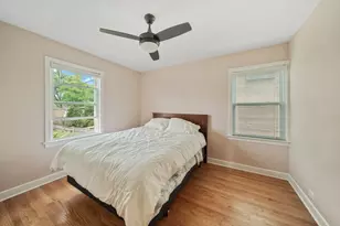 5320 Suffield Ct, Skokie, IL 60077 - Photo 13