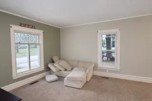 506 N Genesee St, Morrison, IL 61270 - Photo 5