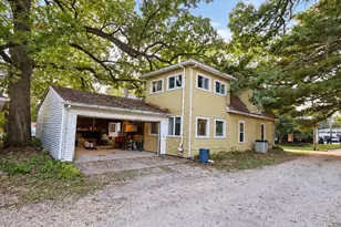 506 N Genesee St, Morrison, IL 61270 - Photo 3