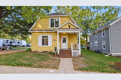506 N Genesee Street, Morrison, IL 61270 - Photo 1