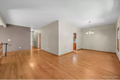 1017 Londonberry Court, Bolingbrook, IL 60440 - Photo 7