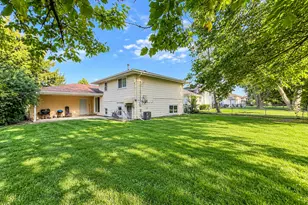 1339 Prince Dr, South Holland, IL 60473 - Photo 17