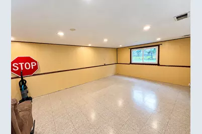 1339 Prince Drive, South Holland, IL 60473 - Photo 11