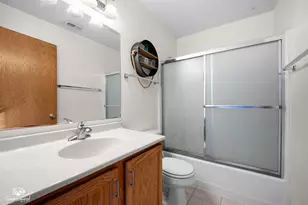 3578 Miracle Dr, Saint Anne, IL 60964 - Photo 17