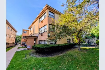 7610 N Rogers Avenue #203, Chicago, IL 60626 - Photo 1