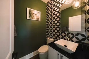 1818 N Sawyer Ave, Chicago, IL 60647 - Photo 11