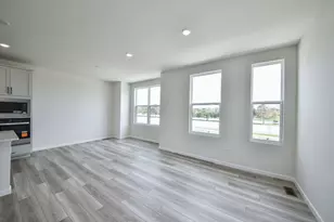 1708 Espacio Dr, Naperville, IL 60563 - Photo 17