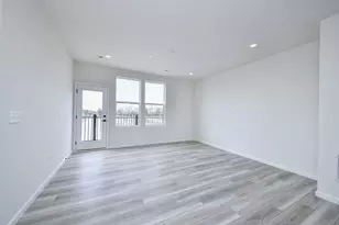 1708 Espacio Dr, Naperville, IL 60563 - Photo 7