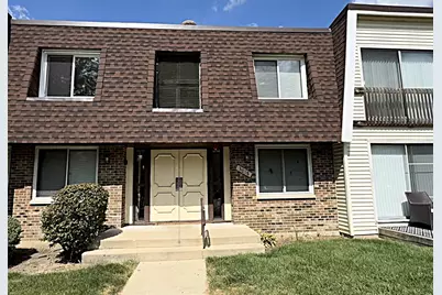 3018 Roberts Drive #5, Woodridge, IL 60517 - Photo 1