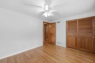 902 N Rohlwing Rd, Palatine, IL 60074 - Photo 25