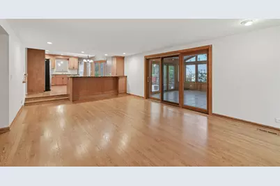 902 N Rohlwing Road, Palatine, IL 60074 - Photo 13