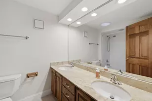 902 N Rohlwing Rd, Palatine, IL 60074 - Photo 29
