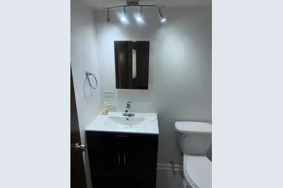 18245 Burnham Avenue #5, Lansing, IL 60438 - Photo 9