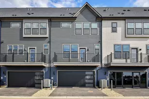 1710 Espacio Dr, Naperville, IL 60563 - Photo 33