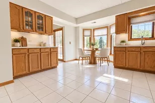 7755 Bristol Park Dr, Tinley Park, IL 60477 - Photo 21