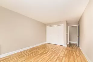 400 Ascot Dr, Park Ridge, IL 60068 - Photo 27