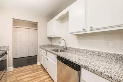 400 Ascot Drive #3E, Park Ridge, IL 60068 - Photo 9