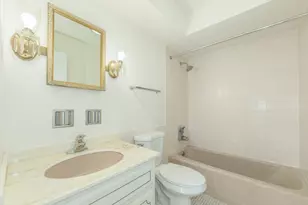 400 Ascot Dr, Park Ridge, IL 60068 - Photo 29