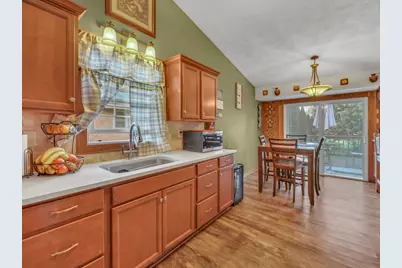 523 W 8th Street, Belvidere, IL 61008 - Photo 7