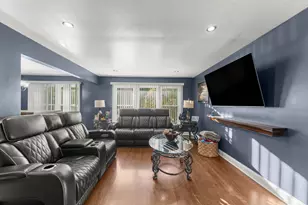 16543 Greenwood Ave, South Holland, IL 60473 - Photo 7