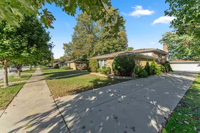16543 Greenwood Avenue, South Holland, IL 60473 - Photo 3