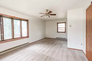 140 Section Line Rd, Manteno, IL 60950 - Photo 13
