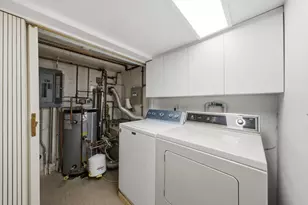 1473 E Park Pl, Chicago, IL 60637 - Photo 31