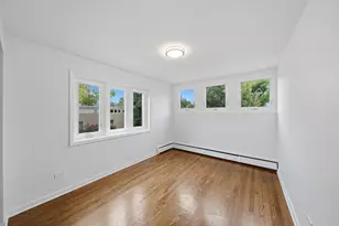 1473 E Park Pl, Chicago, IL 60637 - Photo 25