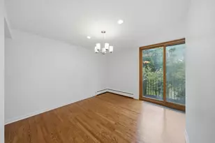 1473 E Park Pl, Chicago, IL 60637 - Photo 13