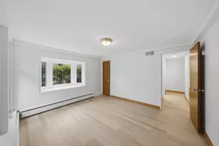 1473 E Park Pl, Chicago, IL 60637 - Photo 33
