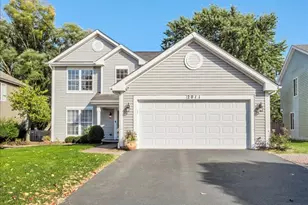 2011 Crossing Ln, Naperville, IL 60540 - Photo 1