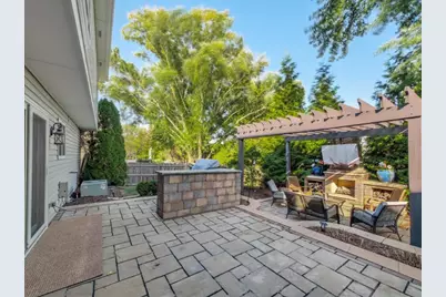 2011 Crossing Lane, Naperville, IL 60540 - Photo 37