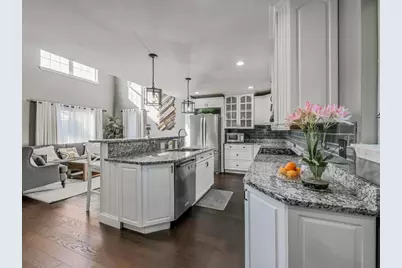 2011 Crossing Lane, Naperville, IL 60540 - Photo 9