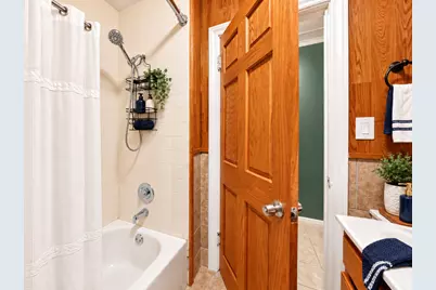 15831 Fisk Street, Harvey, IL 60426 - Photo 9