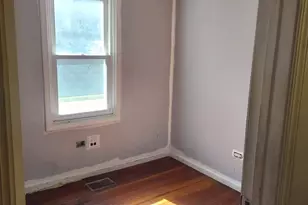 7638 S Rhodes Ave, Chicago, IL 60619 - Photo 9