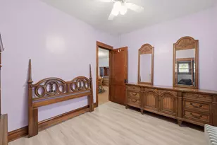 5851 W Addison St, Chicago, IL 60634 - Photo 17