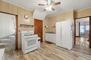 5851 W Addison St, Chicago, IL 60634 - Photo 9