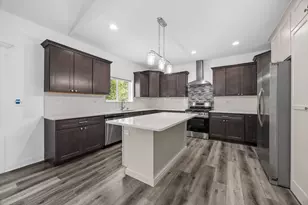 20929 Lakewoods Ln, Shorewood, IL 60404 - Photo 9