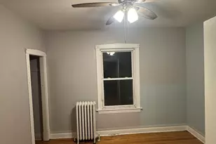 5752 S Whipple St, Chicago, IL 60629 - Photo 7