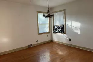 319 N Main St, Mount Prospect, IL 60056 - Photo 9